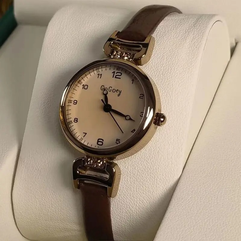 Vendita calda orologio da donn - Luxury Watch With Leather Strap recensione e prezzo