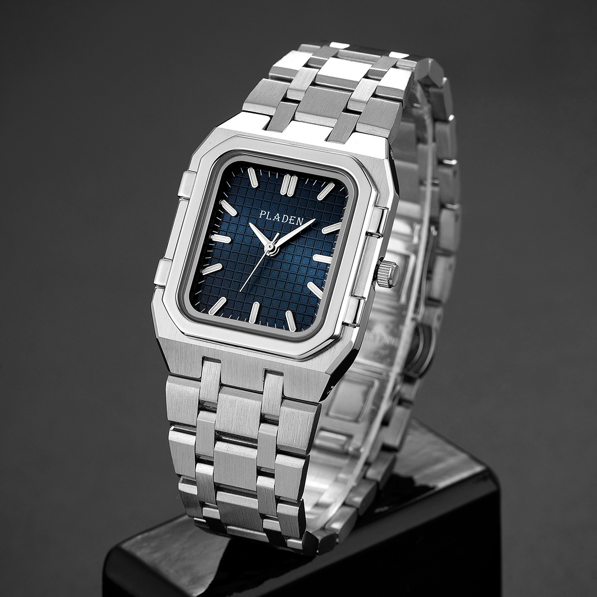 Orologi al quarzo da uomo di a - Luxury Watch Exhibition recensione e prezzo