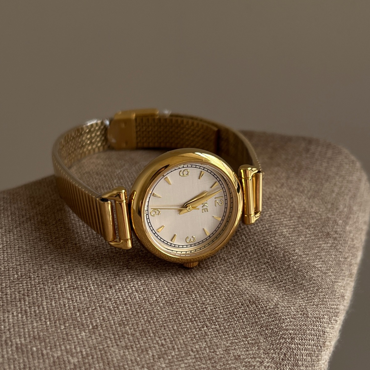 Orologio di Lusso Stile Vintag - Luxury Watch With Leather Strap recensione e prezzo